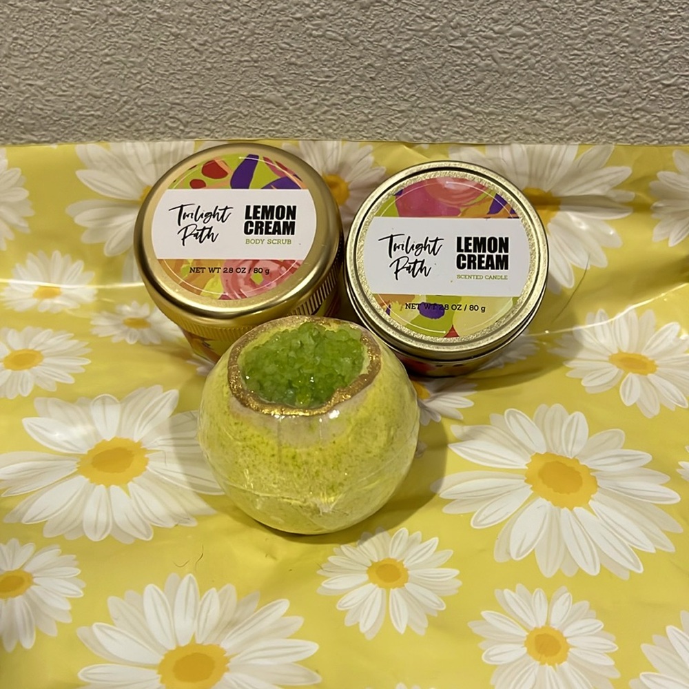 3 piece gift set in lemon cream